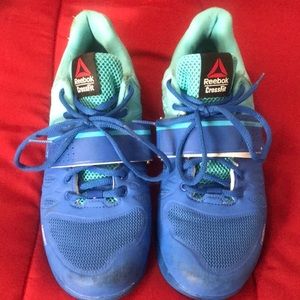 Reebok blue crossfit lifters